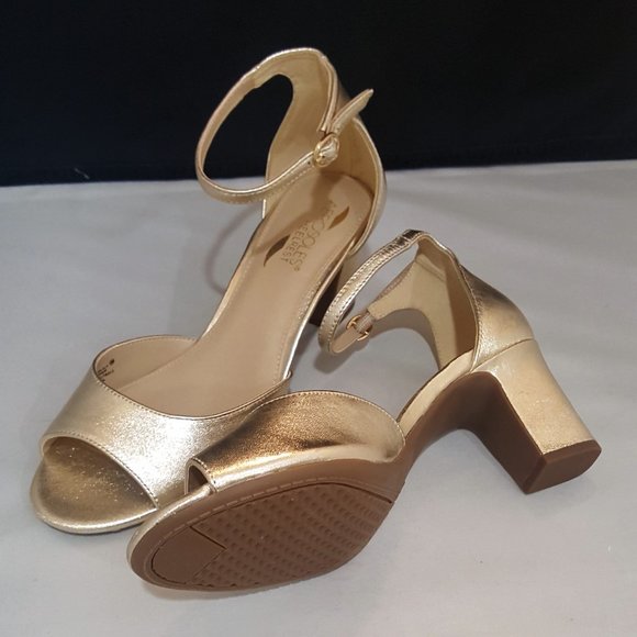 A2 BY AEROSOLES OOHLALA GOLD LEATHER WOMEN'S SHOES - Picture 3 of 5